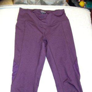 Reebok Womens XS CUTE lightly worn leggings